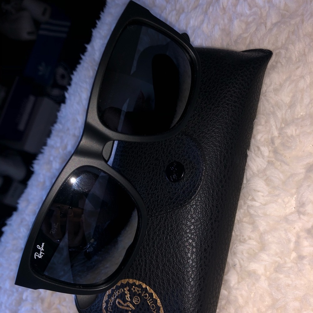 Black Ray Ban Sunglasses